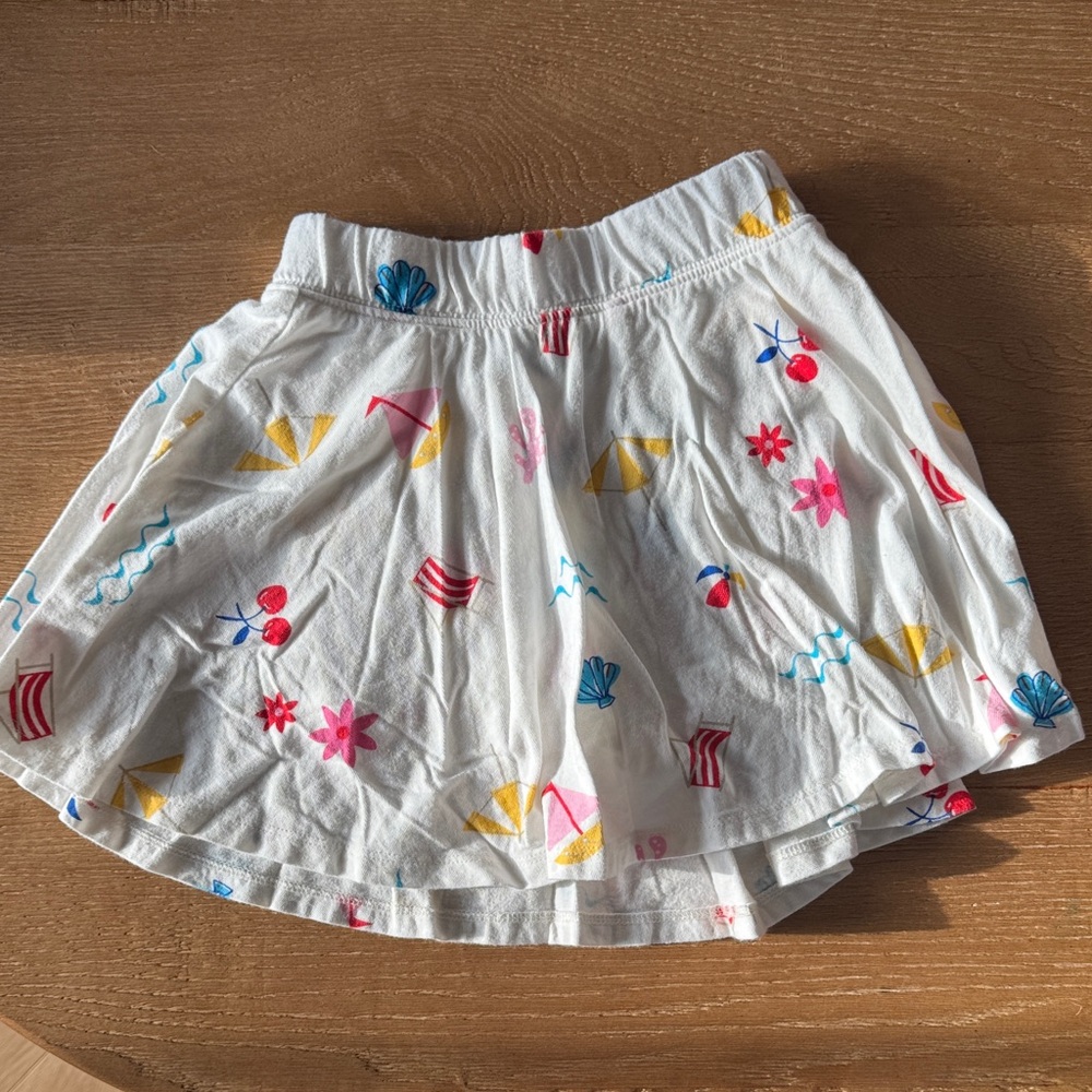 Gap Girls White Printed Skirt with Colorful Beach Motifs, Size 4